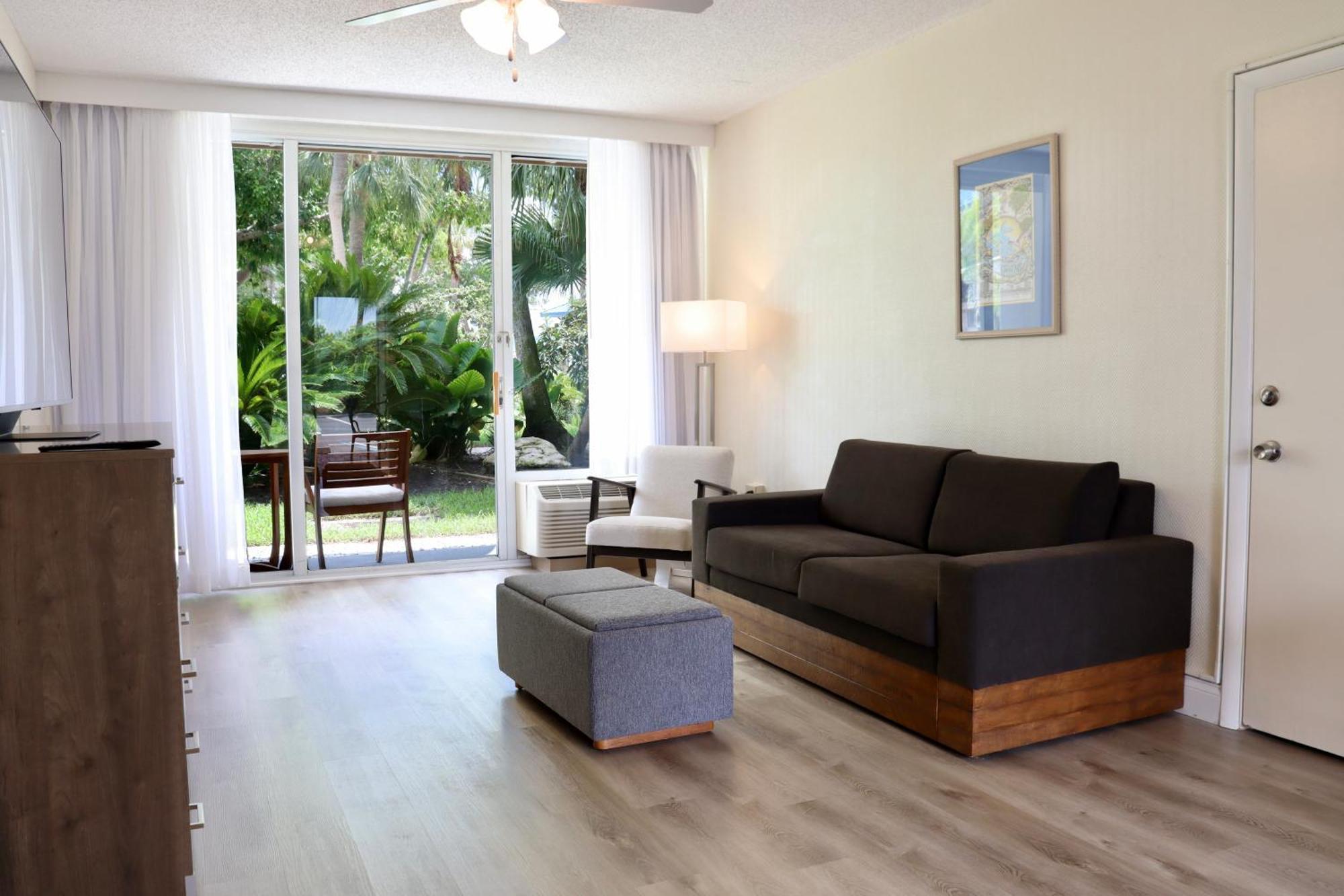 Skybeach Resort St. Petersburg Bilik gambar
